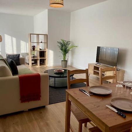 Appartement 73M2 - 2 Chambres - Parking - Wi-Fi Toulouse Luaran gambar