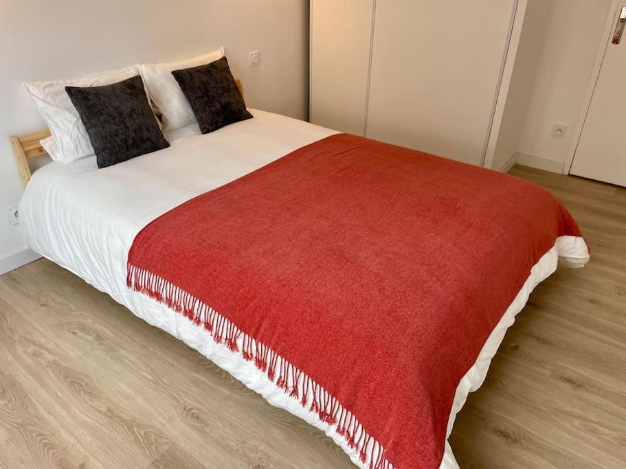 Appartement 73M2 - 2 Chambres - Parking - Wi-Fi Toulouse Luaran gambar