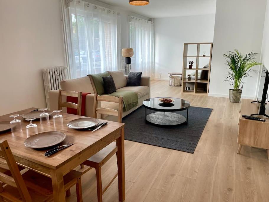 Appartement 73M2 - 2 Chambres - Parking - Wi-Fi Toulouse Luaran gambar